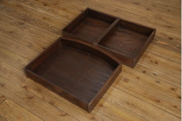 イギリスアンティーク　高級品!象嵌があしらわれたマホガニー材製のキャビネット(収納棚、戸棚、食器棚)(R-048484)