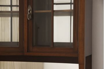 イギリスアンティーク　高級品!象嵌があしらわれたマホガニー材製のキャビネット(収納棚、戸棚、食器棚)(R-048484)