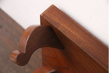アンティーク雑貨　総ケヤキ材　漆塗り　力強い杢目が目を引く花台(飾り台)(R-048488)