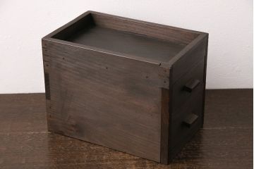 アンティーク家具　杉材　レトロな空間作りに活躍する小引き出し(小物収納)(R-048489)
