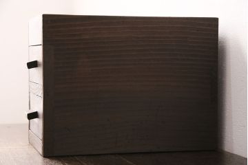 アンティーク家具　杉材　レトロな空間作りに活躍する小引き出し(小物収納)(R-048489)