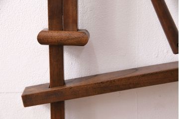 昭和初期　古き良き時代の雰囲気を味わえる総ケヤキ材製の自在鉤(じざいかぎ、古道具)(R-048497)