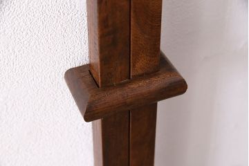 昭和初期　古き良き時代の雰囲気を味わえる総ケヤキ材製の自在鉤(じざいかぎ)(R-048497)