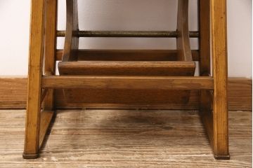アンティーク家具　収納できる階段が珍しい踏み台(3段、ステップ、飾り棚)(R-048499)