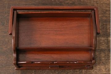 中古　カリモク家具(karimoku)　上質な和の風情漂うカリン材製の煙草盆(たばこ盆、煙草入れ、小物入れ、花梨材)(R-048503)