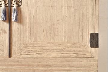 和製アンティーク　前面桐材　衣装盆付き　桐箪笥(着物箪笥、引き出し、和タンス、衣装箪笥)(R-048506)