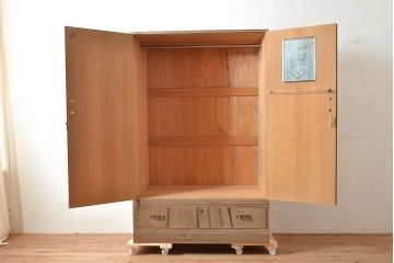 和製アンティーク　昭和期の総桐箪笥(ワードローブ、洋服タンス、衣装タンス、桐たんす)(R-048514)