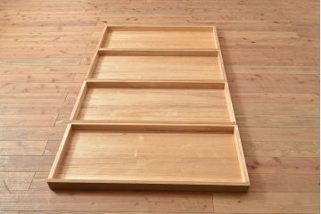 中古　国産　衣装盆付き　小物収納に便利!小引き出しが付いた総桐箪笥(着物箪笥、引き出し、和タンス、衣装箪笥、桐たんす)(R-048515)