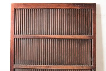 アンティーク建具　明治期　松材　縁起物の巾着金具付き!燻されたような色合いが魅力の蔵戸　(R-048516)