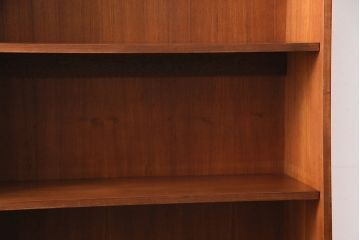 ヴィンテージ家具　デンマーク製　チーク材　シンプルなデザインが取り入れやすいブックシェルフ(本棚、飾り棚、オープンラック、シェルフ、ビンテージ)(R-048519)