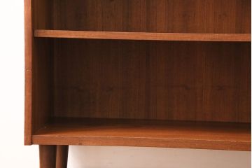 ヴィンテージ家具　デンマーク製　チーク材　シンプルなデザインが取り入れやすいブックシェルフ(本棚、飾り棚、オープンラック、シェルフ、ビンテージ)(R-048519)