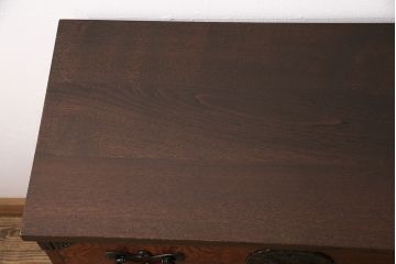 中古　伝統民芸　岩谷堂箪笥　みちのく小箪笥　天板リメイク・栗無垢材　美しい杢目と黒い金具が魅力の整理箪笥(チェスト、衣装タンス、引き出し)(R-048524)