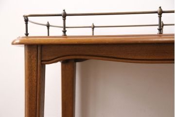 中古　DREXEL HERITAGE(ドレクセルヘリテイジ)　Et Cetera(エトセトラ)　マホガニー材　落ち着いた色合いのワゴン(トロリー、サイドテーブル)(定価約36万円)(R-048526)