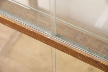 和製アンティーク　ナラ材製　昭和中期のレトロなガラスケース(ショーケース、陳列棚、店舗什器)(R-048528)