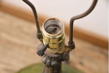 アメリカヴィンテージ　お部屋のアクセントに!グリーンのガラスがおしゃれなスタンドライト(フロアスタンド、照明、ビンテージ)(R-048531)