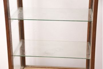 アンティーク家具　素朴で温かみのある風合いが魅力のガラスケース(ショーケース、飾り棚、陳列棚、店舗什器)(R-048532)