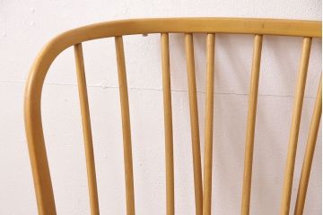 ヴィンテージ家具　ERCOL(アーコール)　エバーグリーン　エレガントな雰囲気漂う1人掛けイージーチェア(ラウンジチェア、アームチェア、椅子、ソファ、ビンテージ)(R-048539)