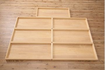 中古　伝統工芸　春日部桐たんす　衣装盆付き　飾り金具が美しい!上品な佇まいが魅力の総桐箪笥(引き出し、チェスト、和タンス、衣装箪笥、着物箪笥)(定価約98万円)(R-048543)
