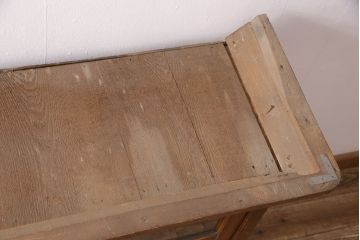 アンティーク家具　栓材　収納力抜群!味わい深い木肌が魅力の戸棚(キャビネット、ガラスケース、ガラス戸棚、収納棚)(R-048545)