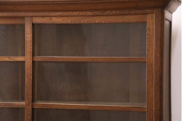 アンティーク家具　栓材　収納力抜群!味わい深い木肌が魅力の戸棚(キャビネット、ガラスケース、ガラス戸棚、収納棚)(R-048545)