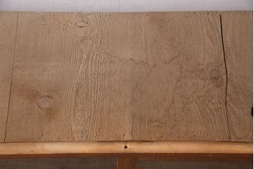 アンティーク家具　栓材　味わい深い木肌とレトロな引手が魅力の戸棚(キャビネット、ガラス戸棚、引き出し、収納棚、食器棚)(R-048546)