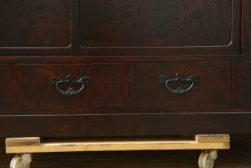 中古　伝統民芸家具　岩谷堂箪笥の上質な和の趣漂うサイドボード　定価約50万円　(R-048547)