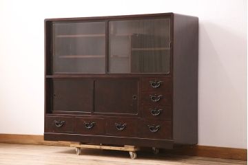 中古　伝統民芸家具　岩谷堂箪笥の上質な和の趣漂うサイドボード(収納棚、戸棚、食器棚、茶棚)(定価約50万円)(R-048547)