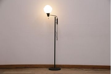 ビンテージ照明　激レア品!!メンズライクな空間のアクセントにおすすめなスタンドライト(スタンド照明、フロアスタンド)(R-048548)