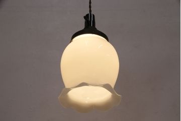 和レトロ　アンティーク照明　フリルシェードが可愛らしいペンダントライト(天井照明、吊り下げ照明、シェード)(R-048550)