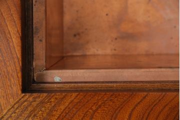 中古　総ケヤキ材　四尺　杢目が美しい!和の趣漂う重厚な佇まいの関西長火鉢(木製火鉢、囲炉裏)(R-048552)