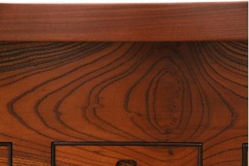 中古　総ケヤキ材　四尺　杢目が美しい!和の趣漂う重厚な佇まいの関西長火鉢(木製火鉢、囲炉裏)(R-048552)