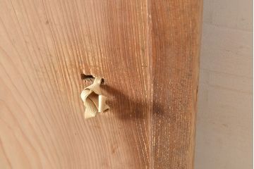 アンティーク建具　木本来の味わいが魅力的な杉材一枚板の扉(ドア、木製扉、木製ドア、建具)(R-048555)