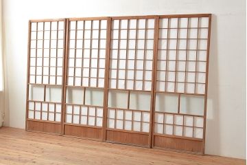 アンティーク建具　落ち着きのある和空間を演出してくれる升格子障子戸4枚セット(引き戸、建具)(R-048556)