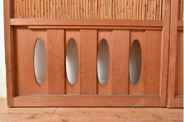 アンティーク建具　風通し抜群!腰板の仕掛けが魅力の簀戸2枚セット(建具、簾戸、葭戸、夏障子、すど、葦戸)(R-048562)