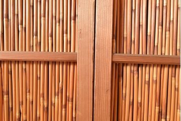 アンティーク建具　風通し抜群!腰板の仕掛けが魅力の簀戸2枚セット(建具、簾戸、葭戸、夏障子、すど、葦戸)(R-048562)