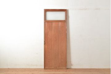 和製アンティーク　窓付き　シンプルなデザインが取り入れやすい木製の扉(ドア、木製ドア、建具)(R-048563)