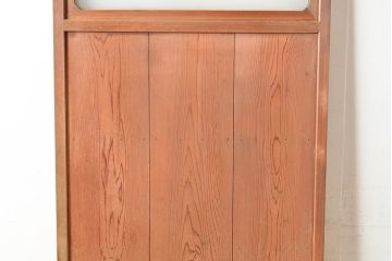 和製アンティーク　窓付き　シンプルなデザインが取り入れやすい木製の扉(ドア、木製ドア、建具)(R-048563)