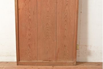 和製アンティーク　窓付き　シンプルなデザインが取り入れやすい木製の扉(ドア、木製ドア、建具)(R-048563)