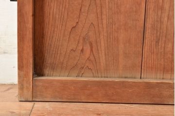 和製アンティーク　窓付き　シンプルなデザインが取り入れやすい木製の扉(ドア、木製ドア、建具)(R-048563)