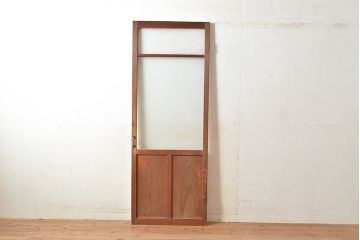 ヴィンテージ建具　昭和中期　2種類のレトロなガラスで違った輝きを楽しめる木製ドア1枚　(R-048564)