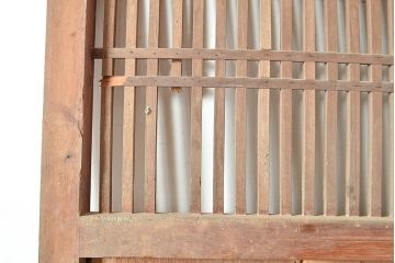 アンティーク建具　ヒノキ材・栗材　時を重ねた木の味わいが魅力的な蔵戸(玄関戸、引き戸、建具)(R-048570)