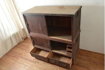 和製アンティーク　前面ヒノキ材　明治・大正期の重ね箪笥(水屋箪笥、収納箪笥、夜具箪笥、布団箪笥)(R-048571)