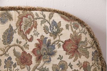 ヴィンテージ家具　ERCOL(アーコール)　花柄のファブリックが華やかな雰囲気の2人掛けソファ(2シーターソファ、アームソファ、ラブソファ、2Pソファ、ビンテージ)(R-048572)