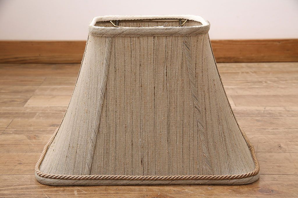 中古　FREDERICK COOPER(フレデッリック・クーパー)　高級品!象の意匠が繊細で存在感抜群のスタンドライト(スタンド照明、フロアスタンド)(R-048573)