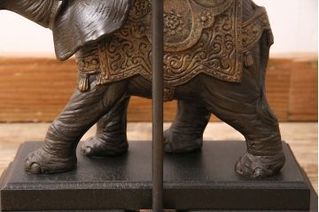 中古　FREDERICK COOPER(フレデッリック・クーパー)　斬新なデザインが高級感溢れるスタンドライト(スタンド照明、フロアスタンド)(R-048574)