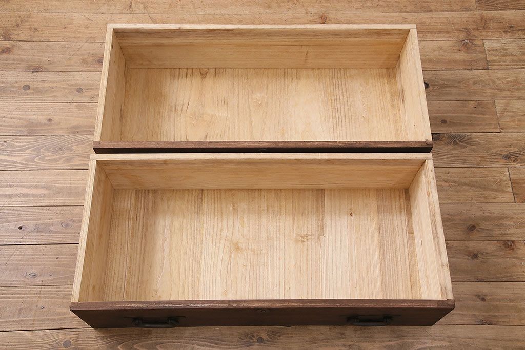 和製アンティーク　総桐材　当店リメイク　上手物!木の質感と木目が味わい深いローボード(テレビ台、ローチェスト、引き出し、衣装箪笥)(R-048579)