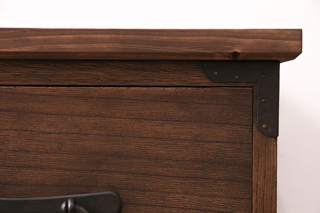 和製アンティーク　総桐材　当店リメイク　上手物!木の質感と木目が味わい深いローボード(テレビ台、ローチェスト、引き出し、衣装箪笥)(R-048579)