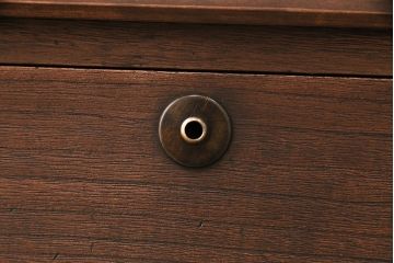 和製アンティーク　総桐材　当店リメイク　上手物!木の質感と木目が味わい深いローボード(テレビ台、ローチェスト、引き出し、衣装箪笥)(R-048579)