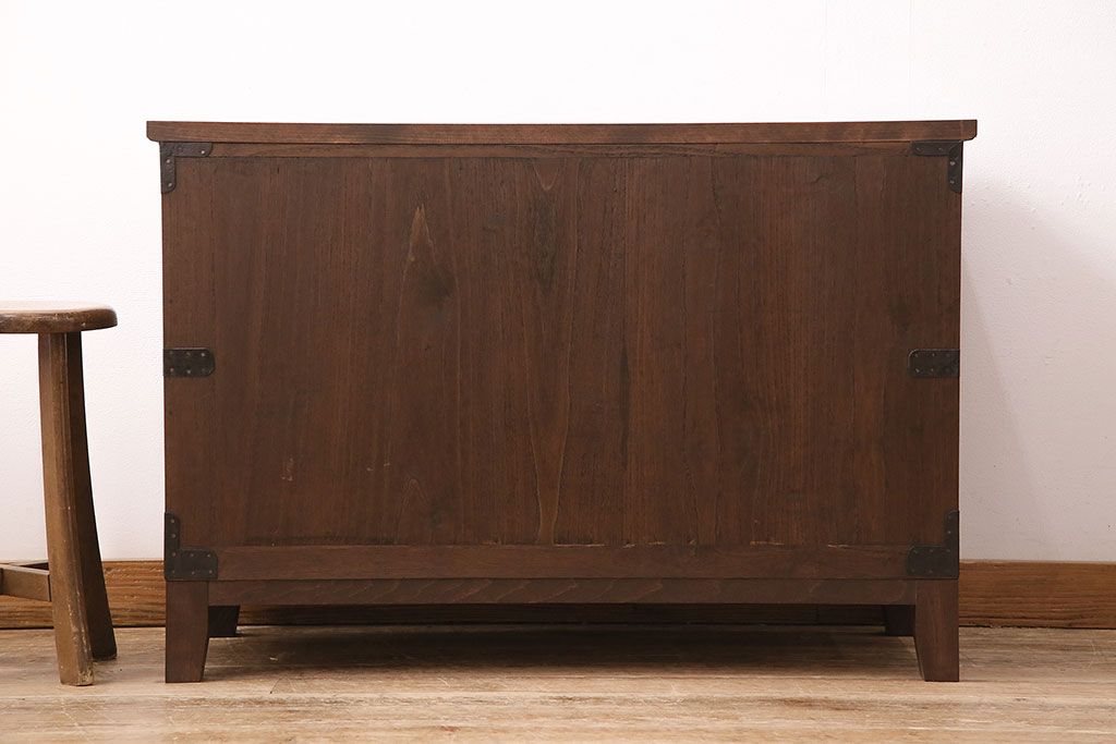 和製アンティーク　総桐材　当店リメイク　上手物!木の質感と木目が味わい深いローボード(テレビ台、ローチェスト、引き出し、衣装箪笥)(R-048579)