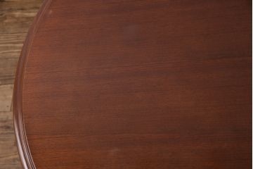 和製ヴィンテージ　ガラス天板付きが嬉しい!品のある佇まいが魅力のラウンドテーブル(ダイニングテーブル、丸テーブル、ビンテージ)(R-048584)